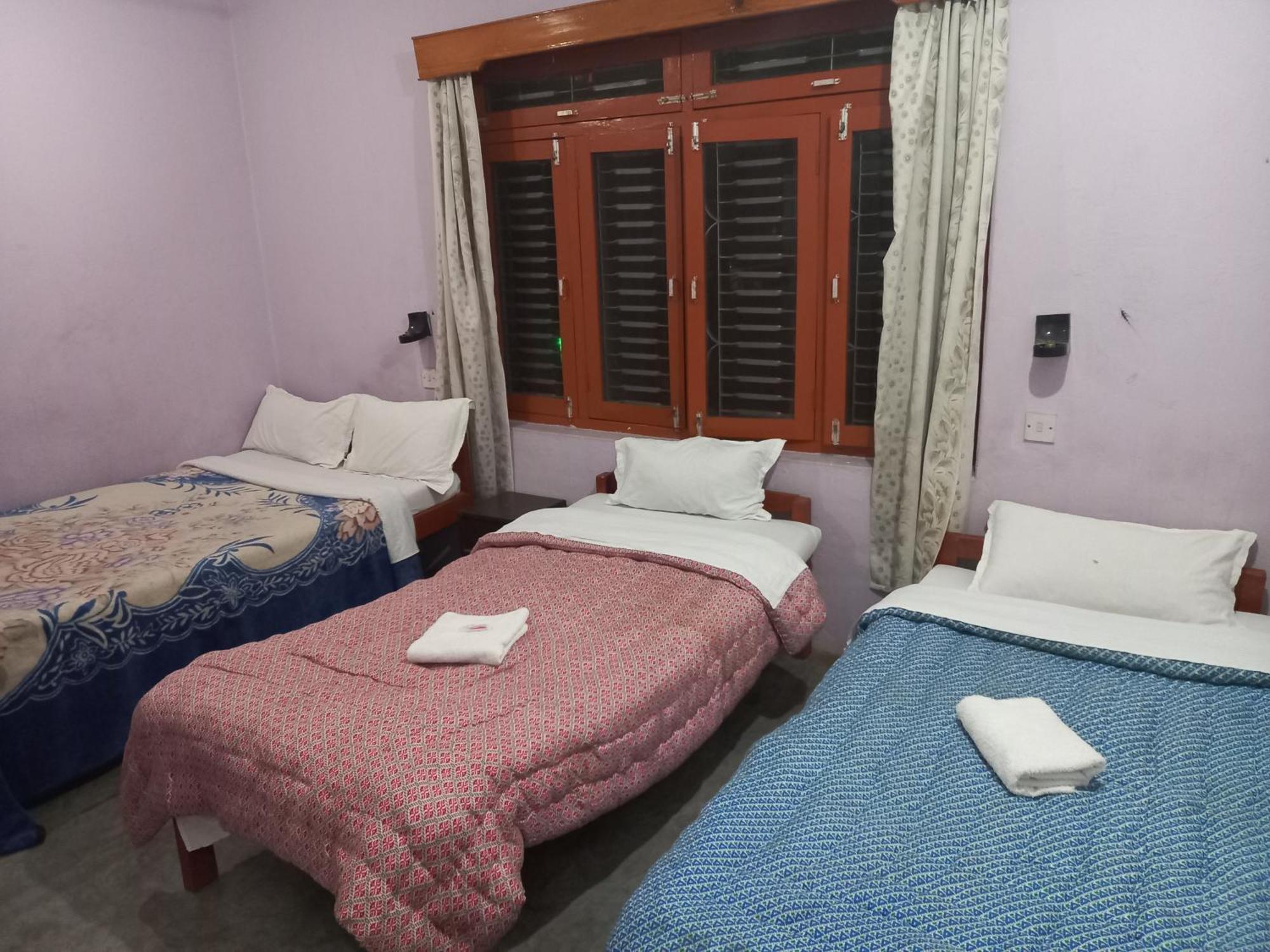 Galaxy Inn Guest House Pokhara Eksteriør bilde