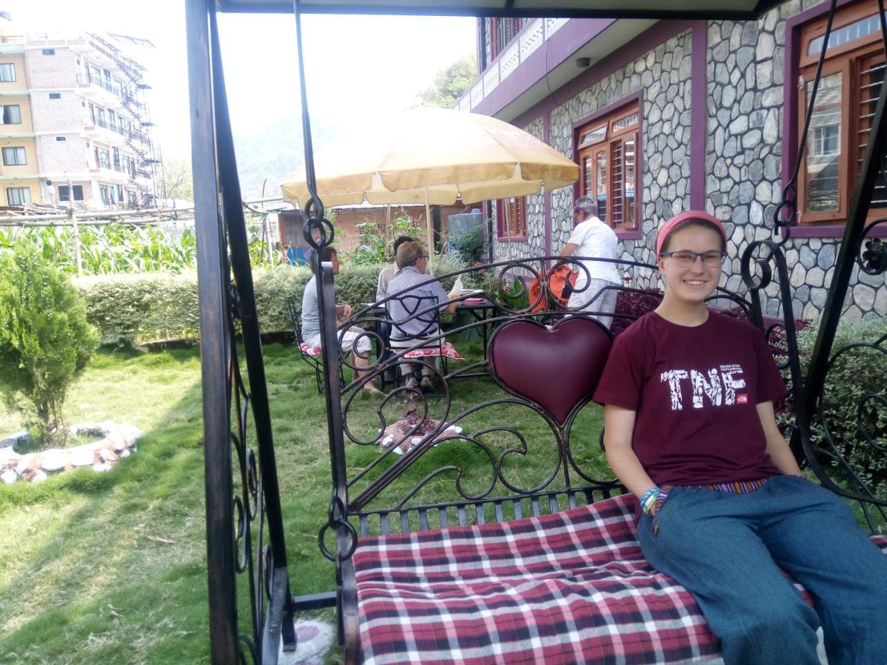 Galaxy Inn Guest House Pokhara Eksteriør bilde