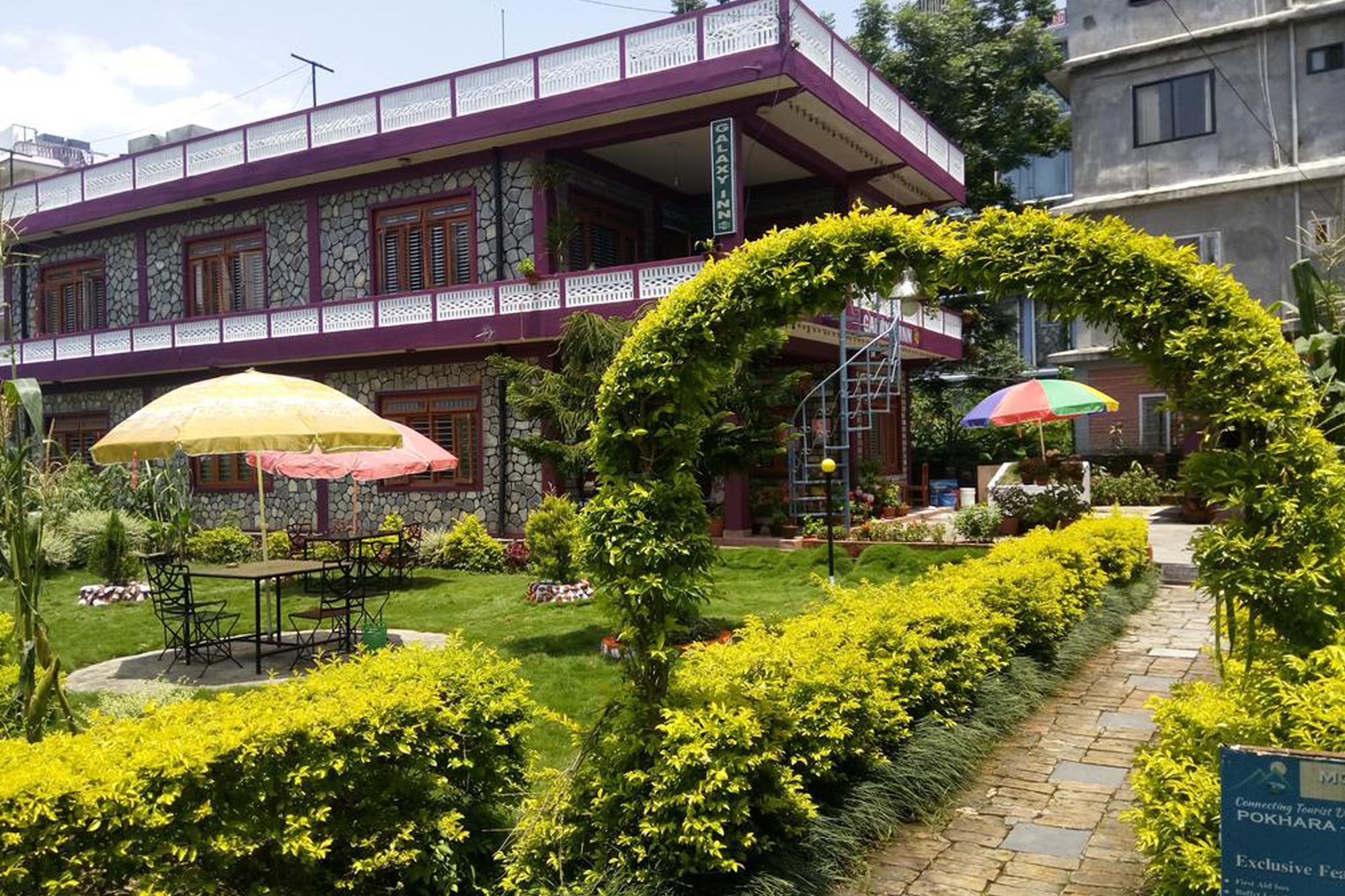 Galaxy Inn Guest House Pokhara Eksteriør bilde
