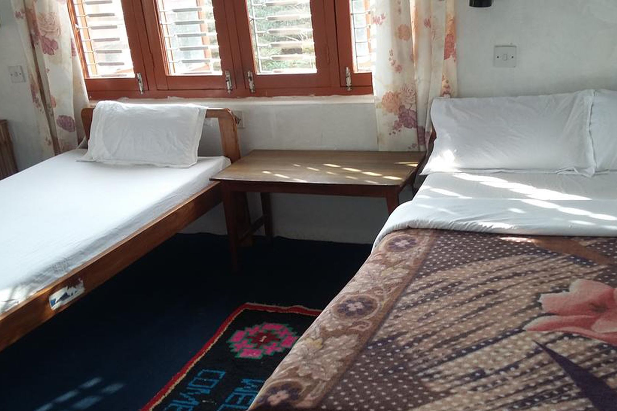 Galaxy Inn Guest House Pokhara Eksteriør bilde